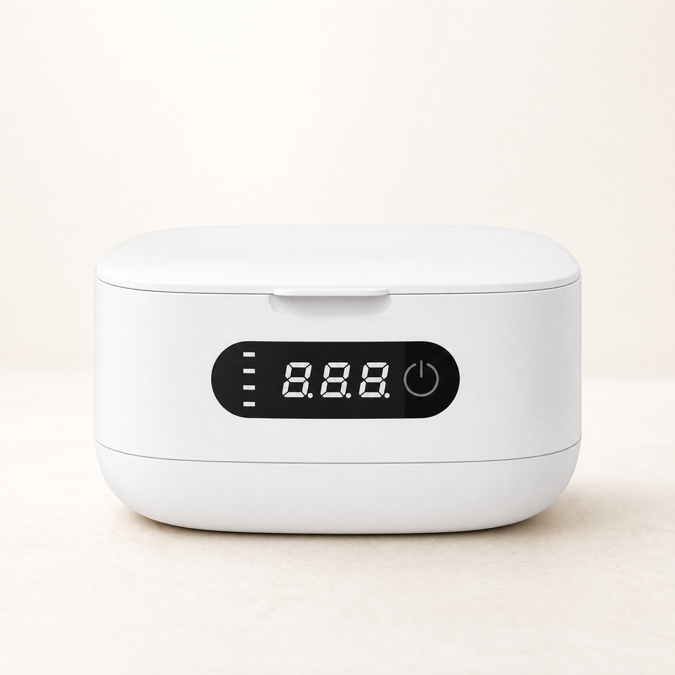 Arco Ultrasonic Bath for routine cleaning of removable oral-care appliances